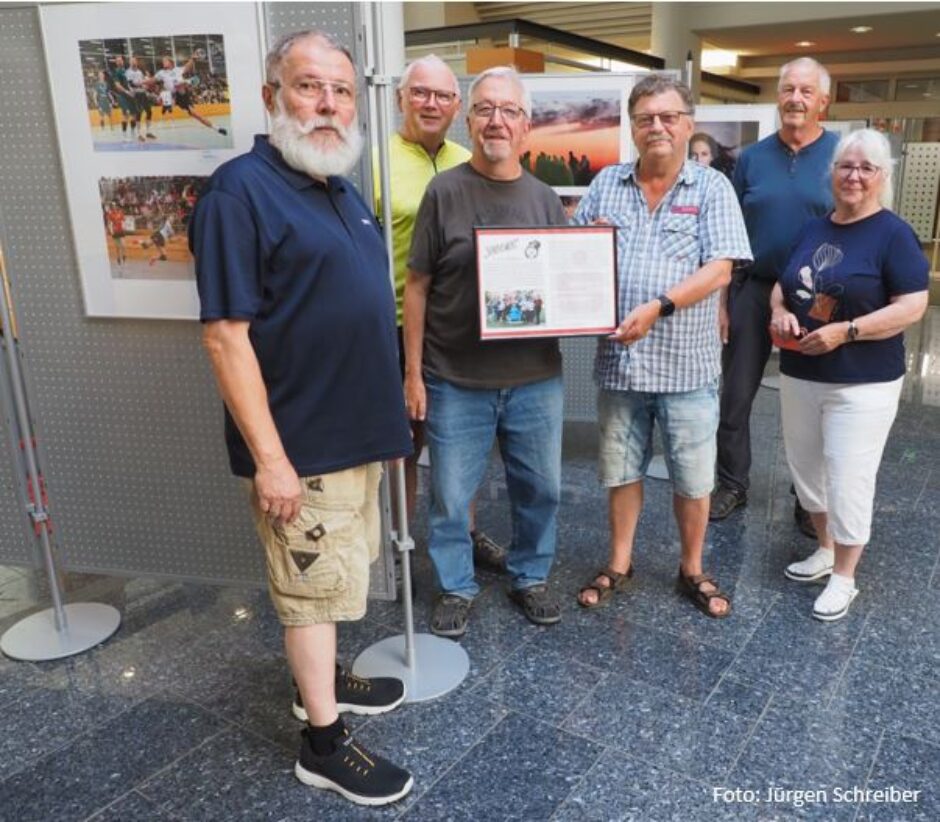 Berthelsdorfer Fotofreunde: Ausstellung „Sehenswertes“ in der Sparkasse Freiberg