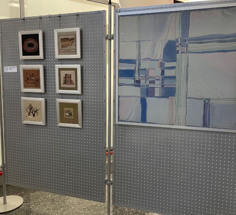 Neue Ausstellung in der Hauptfiliale Freiberg: „Variationen in Textil“